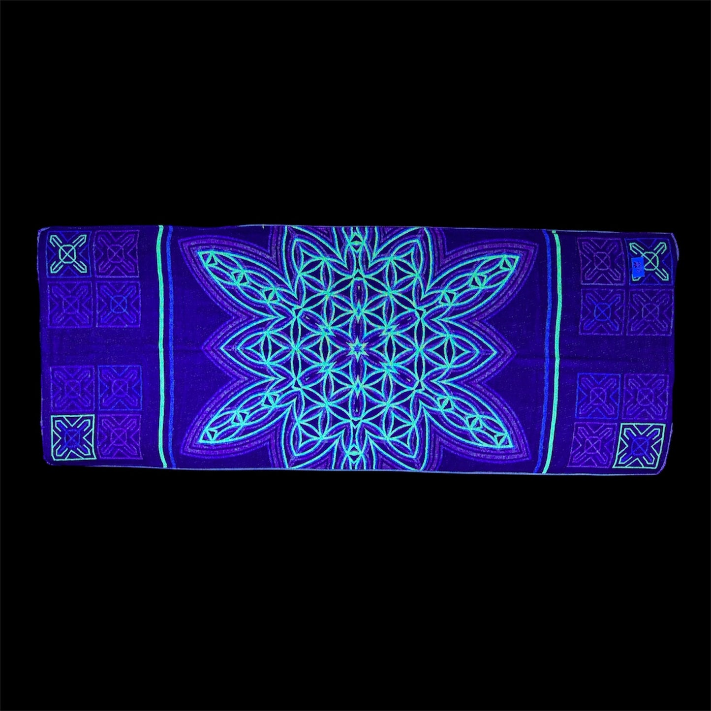 Flower Geometric Pashmina (UV Reactive)